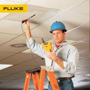 Moniteur de qualité de l'air intérieur Fluke F975, mesure du dioxyde de carbone, du monoxyde de carbone, de l'humidité et du point de rosée - Product Image 3