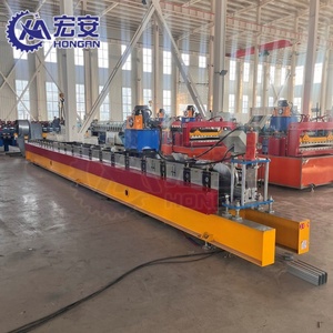 Machine de profilage de cadres de portes, machine de profilage de rails de guidage, machine de profilage de rails de protection pour portes de garage et volets roulants - Product Image 3