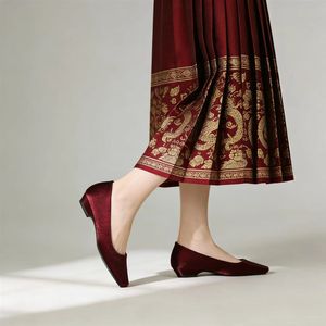 Chaussures à talons hauts tendance et confortables de haute qualité pour femmes, conçues sur mesure par des designers seniors - Product Image 2