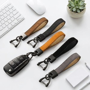 Customized Retro Business Gift Leather Keychain for Men High Quality Eco-Friendly Rectangle Shape with Die Cutting Printing