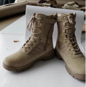 Botas Tácticas TSB14 de Cuero Genuino Tipo Gamuza, Color Arena del Desierto, Ligeras y Transpirables - Product Image 3