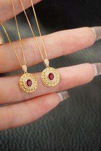 สร้อยคอรูปนกพิราบ Xinfly สินค้าขายดี ทันสมัย ประดับทับทิมธรรมชาติ 0.335 กะรัต ทองคำแท้ Au750 งานจิวเวลรี่ชั้นดี ทองคำบริสุทธิ์ 18K ประดับเพชร 0.075 กะรัต - Product Image 2