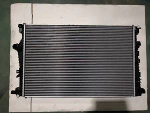 Radiador de aluminio para coche, repuestos para automóviles, sistema de refrigeración por agua para Dodge Dart 2.0L 2013-2014 OEM 68229284AA 68197299AC DPI <span class=keywords><strong>13400</strong></span> - Product Image 2