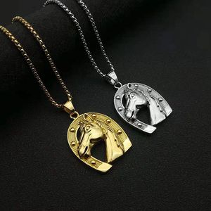Yunnique – collier avec pendentif tête de cheval en acier inoxydable, couleur or et argent, bijoux unisexes à la mode, design du zodiaque animal - Product Image 1