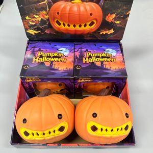 Juguete Blandito de Calabaza de Halloween, Juguete Antiestrés de Plástico Naranja para Niños de 2 a 4 Años, Unisex - Product Image 4