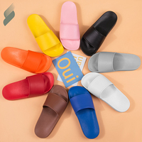 2021 Großhandel Hersteller Custom Logo Unisex Hausschuhe Sommer mode Gummi Flip Flops Innen schuhe