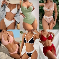 Nouveau lot de lingerie, maillots de bain et vêtements d'occasion en stock, vendus par lot, assortiment varié de robes, hauts et autres articles de seconde main