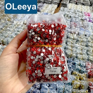 Oleeya Vente en gros de cristaux pour ongles, plus de 400 couleurs, cristaux AB, paillettes en verre, strass à dos plat sans colle pour nail art DIY - Product Image 1