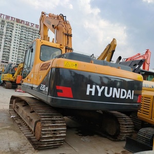 Excavadora Hyundai 220LC-7 de 22 Toneladas de Buena Calidad, Corea del Sur, Buen Precio, R220LC-9S, Excavadora Hyundai Usada en Venta a Precio Económico - Product Image 3