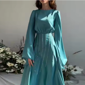 Robe de soirée automne 2025 RTS, style socialite, avec ceinture diamantée, manches longues à volants, décontractée, grande ampleur, style européen et américain, unie, numérique - Product Image 1
