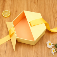 Carton personnalisé magnétique double porte papier hexagonal doux mariage demoiselle d'honneur rose boîte cadeau avec ruban