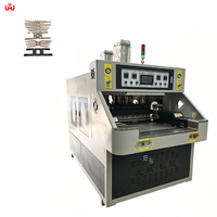 Machine de soudage à chaud automatique à table coulissante haute efficacité pour sandales en cristal pressées à chaud