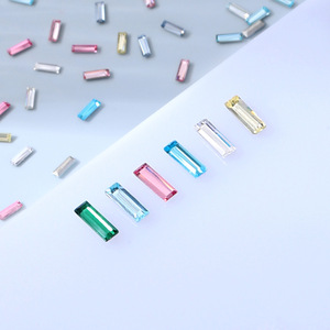 <span class=keywords><strong>Piedras</strong></span> <span class=keywords><strong>de</strong></span> zirconia K9 para decoración <span class=keywords><strong>de</strong></span> <span class=keywords><strong>uñas</strong></span>, <span class=keywords><strong>con</strong></span> base plana y borde <span class=keywords><strong>de</strong></span> diamante, en forma <span class=keywords><strong>de</strong></span> tira pequeña y larga, <span class=keywords><strong>con</strong></span> brillo y destellos, estilo francés, mini <span class=keywords><strong>piedras</strong></span> - Product Image 4