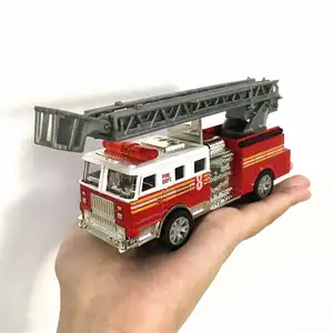 F1127-1 मरने के कलाकारों आग ट्रक खिलौना 1/32 पैमाने मिश्र धातु मिनी वापस खींच ट्रक कार सीढ़ी के साथ बच्चों के लिए