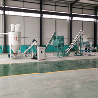 Ligne de production de granulés d'aliments pour volailles et bétail de 0,5 à 1 tonne/heure, machine à granulés à matrice plate, adaptée aux usines d'aliments pour animaux et aux fermes d'élevage