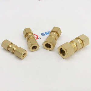 Brass Brake Pipe Repair Connector 3 16 Double-Ended Ferrule Auto Connectors - Product Image 1