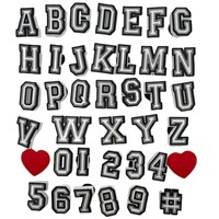 Accessoires de jardinage DIY mignons en forme de fleurs, chiffres et lettres pour chaussures en caoutchouc à trous