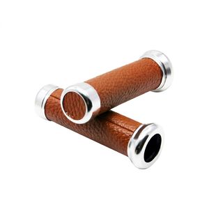 Ensemble de poignées de guidon en cuir artificiel marron K Star, universel, côté gauche et droit, pour motos - Product Image 1