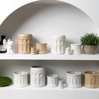 Conteneur de bougie de Style nordique Conception architecturale romaine unique Bougeoir décoratif Ornement Pot de bougie en céramique