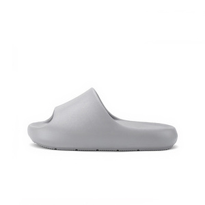 Chanclas de Verano Ligeras para <span class=keywords><strong>Hombre</strong></span>, Cómodas y Antideslizantes para Exteriores, Venta al Por Mayor de Fábrica - Product Image 2