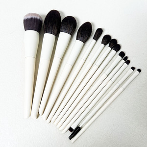 Beryl mỹ phẩm 13 miếng tóc chuyên nghiệp Kem tóc trang điểm bàn chải thiết lập nhãn hiệu riêng <span class=keywords><strong>make</strong></span> <span class=keywords><strong>up</strong></span> bàn chải <span class=keywords><strong>Blusher</strong></span> Eye Shadow công cụ - Product Image 5