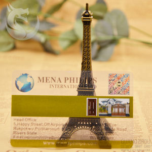 Carte de visite personnalisable en PVC transparent de haute qualité, imprimée offset avec gaufrage, produit d'impression plastique - Product Image 4