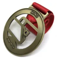 Médaille de Sport en Bronze Antique, pied personnalisé en métal gravé