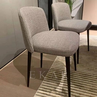 Chaises de salle à manger rembourrées, de style nordique et moderne, chaises en tissu en bois massif, ensembles de salle à manger