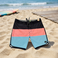 Short de bain rayé pour homme à séchage rapide avec cordon de serrage, style décontracté pour la plage, avec poches, taille mi-haute, longueur courte