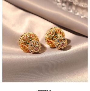 Pendientes de Botón de Mujer, Diseño Geométrico con Bolas Huecas, Estilo Vintage, Color Oro Cobre, con Circonitas, Exagerados, Novedad 2025 - Product Image 6