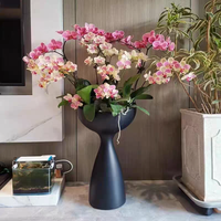 Vas lantai Nordic Retro Modern Vintage, penanam serat kaca raksasa dengan biji granit berminyak untuk penggunaan dalam/luar ruangan