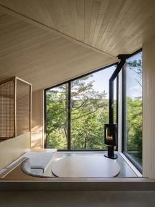 Casa de madera de bosque moderna personalizable de varios pisos con gran iluminación para casa de familia y Retiro artístico curativo de vida propia - Product Image 5