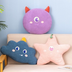 Nouvelle Peluche Lapin Créative Super Douce « Petit Monstre » avec Rembourrage en Coton PP, Broderie et Design Verni UV – Idéale pour Anniversaire et Anti-Stress - Product Image 3