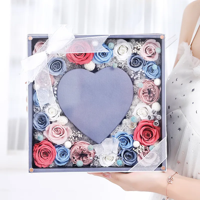 Boîte à cadeau pour fleurs romantiques, coffret acrylique durable en forme de cœur