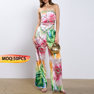 Logotipo personalizado sin tirantes estampado floral satén <span class=keywords><strong>fruncido</strong></span> Tops y bolsillos laterales pantalones de pierna ancha conjuntos de 2 piezas conjuntos de mujer - Product Image 1