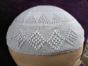 かぎ針編みイスラム教徒の帽子純粋な高グレードイスラム教徒の祈りの細かい糸白いイスラム教徒の帽子男性イスラム教徒の祈り<span class=keywords><strong>Kufi</strong></span>帽子 - Product Image 5
