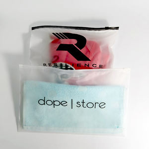 맞춤형 고품질 무광 반투명 플라스틱 지퍼백 티셔츠 포장용 강력 밀봉 그라비아 인쇄 로고 포장 백 - Product Image 3