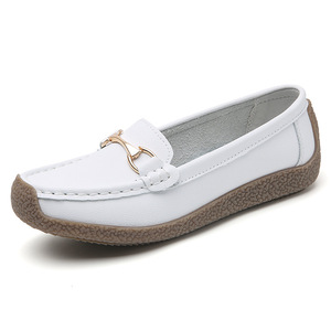 2025 primavera autunno nuovi mocassini da donna a <span class=keywords><strong>punta</strong></span> chiusa antiscivolo <span class=keywords><strong>scarpe</strong></span> Casual in pelle in microfibra taglia Plus Size 'mamma' - Product Image 5