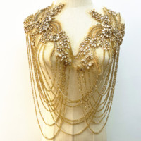Offre spéciale rose vert Orange robe de mariée strass garnitures complètes du corps or gland cristal Patch coudre sur fleur forme OEM amical
