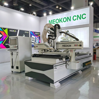 Router CNC para Madera 1325 con Cambiador de Herramientas Lineal, Control PLC Syntec/DSP, Motor de Eje Único de 3 Ejes y Bomba para MDF y Contrachapado