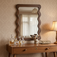 Miroir mural en MDF en forme de vague, durable, esthétique moderne, miroir de vanité pour la décoration intérieure de ferme ou de chalet