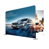 Stand de bannière pliable moderne 8x8 pieds avec cadre en aluminium personnalisé, durable, en polyester, portable et autoportant pour stand en tissu