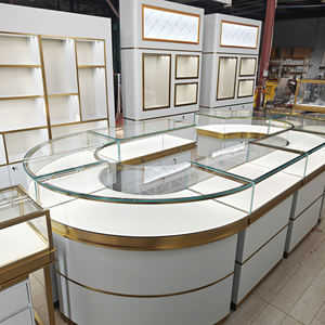 <span class=keywords><strong>Vitrine</strong></span> à bijoux <span class=keywords><strong>moderne</strong></span> de luxe sur mesure avec éclairage LED, présentoir mural en verre, cadre doré, design de magasin de bijoux - Product Image 4