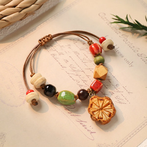 เครื่องประดับทำมือสไตล์เรโทร<span class=keywords><strong>สวย</strong></span>งาม สร้อยข้อมือแบบเรียบหรูสำหรับผู้หญิง จี้ห้อยประดับอันประณีตไม่ซ้ำใครสำหรับทำเครื่องประดับ สีสันสดใส ALN26041630 - Product Image 3