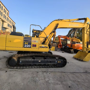 รถขุดดินไฮดรอลิคตีนตะขาบรถขุด Komatsu PC200-7มือสองจากญี่ปุ่น - Product Image 1