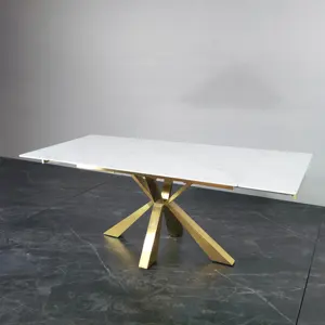 Luxury Home Furniture Meja Makan Modern Meja Makan 6-8 Kursi Keramik Top Gold Stainless Steel Meja Makan