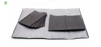 Bavoirs de tatouage dentaires professionnels jetables de 13 "x 18" bavoirs de patient noirs imperméables à 3 plis pour l'art corporel et les cliniques dentaires