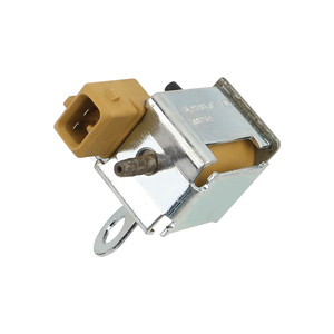 วาล์ว EGR สำหรับ Mercedes-Benz <span class=keywords><strong>W202</strong></span> W203 W215 C280 <span class=keywords><strong>C32</strong></span> S430 S55 SL500 แทนที่ A1121400060 ขายส่งในสต็อก ราคาโรงงาน - Product Image 3