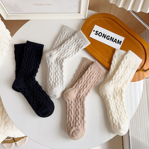 Fast Delivery <strong>Wholesale</strong> Women Girl Winter Fleece Indoor Inter Warm <strong>Fuzzy</strong> Fluffy <strong>Socks</strong> - Product Image 6