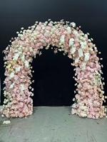 Arche de fleurs de mariage luxueuse de haute qualité, arrangement de fleurs de gypsophile blanches, arche de fleurs pour mariage